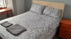 Maid Of Erin Guesthouse - Image 2