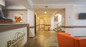Boulevard Apartments - Image 5