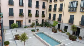 Apartamentos Palacio de los Jerónimos - Image 3