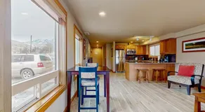 Driftin Cabanas - Image 5