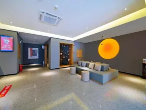 天艺睿酒店-海口骑楼老街明珠广场店 - Image 4