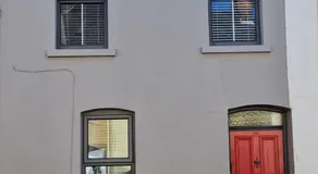 Violet House - Image 5
