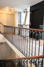 GuestReady - Flat in the city centre - Image 5