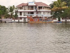 Riveria Homestay - Image 1