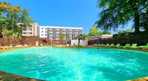 Mojo Resort - Image 3