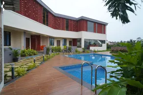 Blue Waves Resort - Image 3