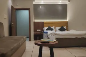Hotel Gagan Eco - Image 5