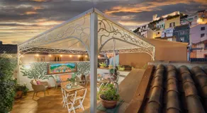Bosa Queen House - Image 3