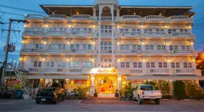 Haad Somboon House - Image 4