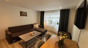 3 rooms apartment in Center - Image 2