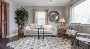 Swank Pad off River with free WiFi & parking-324 - Image 2