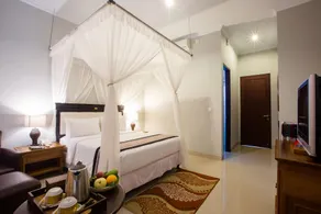 U Tube Hotel - Image 2