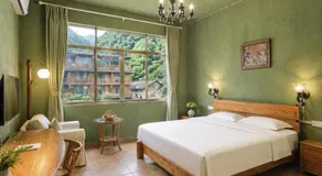 Yangshuo Eden's Social Guesthouse - Wake up to a hearty Western breakfast & fresh craft coffee & night beers & outdoor activities - Image 2