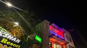 Lakshan View Resort - Image 4