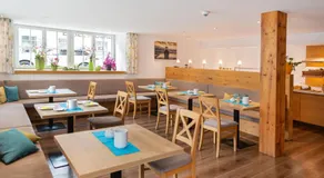 Hotel Alte Schule Lindau - Image 2