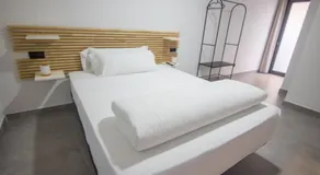Hostel Nixar - Image 2