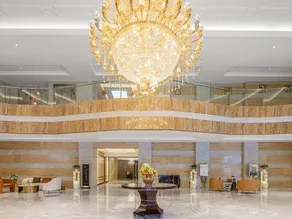 Vienna International Hotel (Qujing South Gate Square Yulong Store）) - Image 4