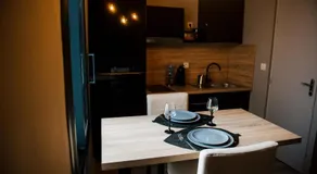 La Suite Romantique avec Jacuzzi au Cœur de Perpignan - Image 3