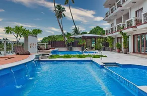 WHITE PEARL SUITES BY ROSETUM - Image 2