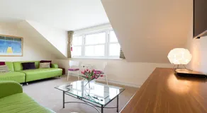 Spetchley House - Image 2