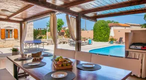 Holiday Home in Barban with Private Pool - Image 3