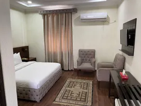 Hotel Crescent - Image 5