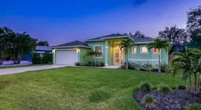 Sea La Vie Beach House - Image 5