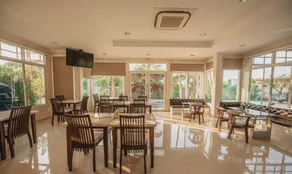 Sweet Home Resort - Image 2