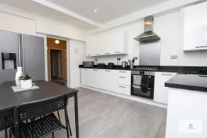 Modern 4-Bedroom 2-Bathroom with Off Road Parking in Great Sankey by Amazing Spaces Relocations Ltd - Image 3