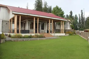 Blue Pine Retreat - Image 3