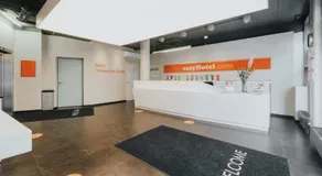 easyHotel Berlin Hackescher Markt - Image 2
