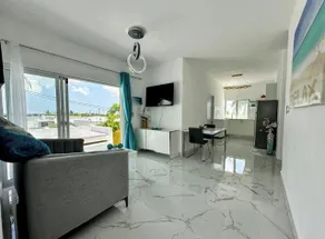 Mariposa Apartments - Image 2