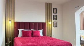 Riverside Apartment - Image 2