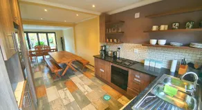 Lebo's Soweto Backpackers - Image 3
