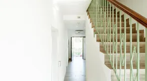 Silvia's Luxury Suites by RentMax - Image 5