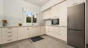 Evi's comfy house - Image 2