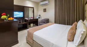 Sama Al Qasr Hotel Suites - Image 2
