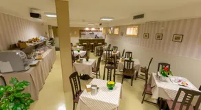 Hotel La Campagnola - Image 5