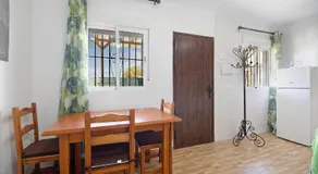 Maison de vacances 'Casa Manoli 3 Chiclana' avec terrasse privée et jardin privé - Image 4