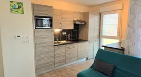 t2 lumineux avec balcon - Image 3