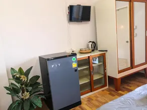Pranot Apartment & Spa - Image 2