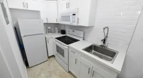 Apts with Backyard Near Fort Lauderdale Beach, Nightlife, Cruise Port, Airport - Image 4