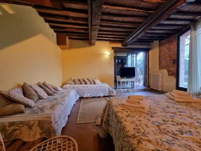 Farmhouse in Tuscany with Pool & Near Pisa - Image 2