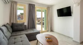 Julia's Beach Studio, familienfreundlich am Meer,mit XL Terrasse, Meerespanorama - Image 2