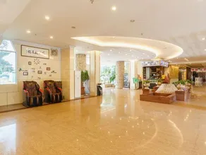 Huaxia Hotel - Image 5