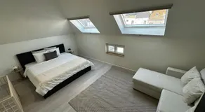 Spacious 5BR Retreat for Families & Groups for 16P with WiFi - Image 1
