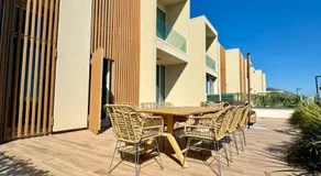 Sun Hill Green Coast, Palase - Image 4