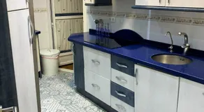 Modernes Apartment mit Jacuzzi und Stadtblick in Almería, 80 m² - Image 3