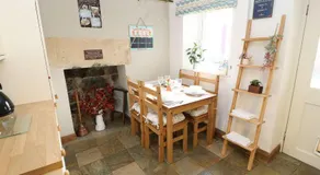 Robin Cottage - Image 5