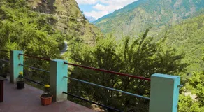Tirthan Hilltop Home Stay - Image 3